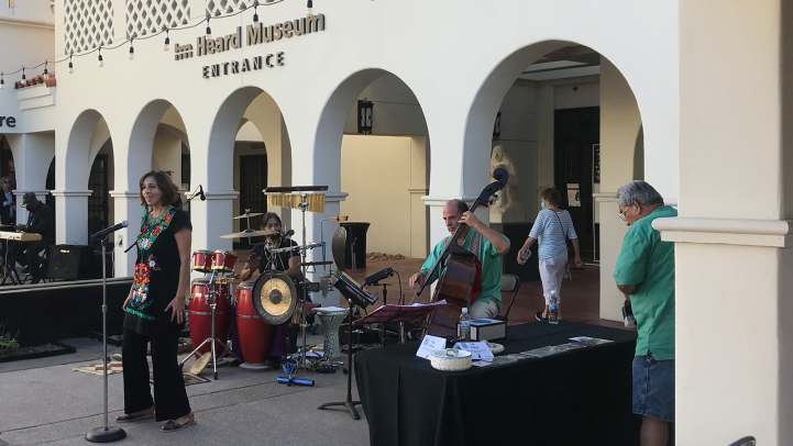 Live music at Heard Museum courtyard