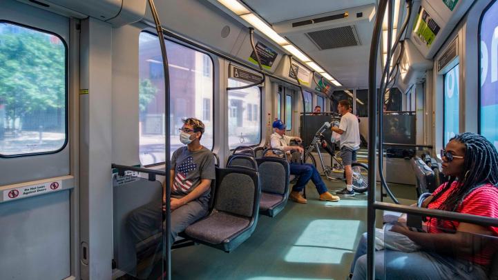 Customer Coordinator with rail riders